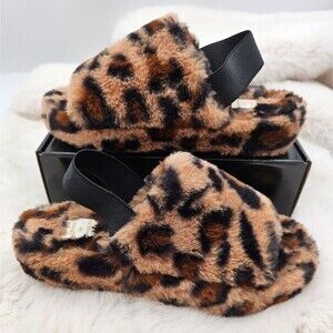 Cabana by Crown‎ & Ivy leopard faux fur slip on Slipper shoes size 6